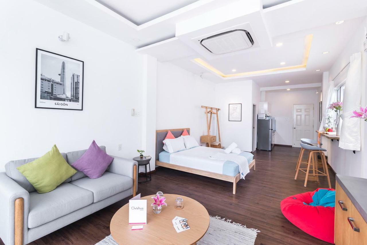 Simone'S Shophouse - Not A Hotel Хошимин Экстерьер фото
